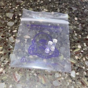 8g rock crystal plugs